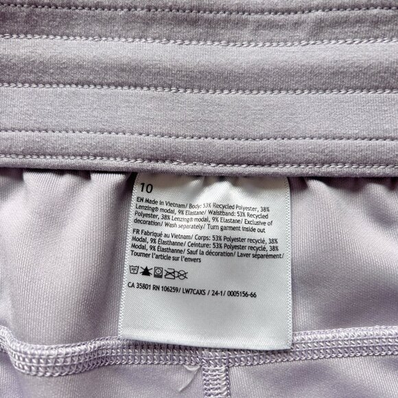 Lululemon Softstreme High Rise Shorts 4" in Lilac Ether Size 10 LIKE NEW - Picture 5 of 8